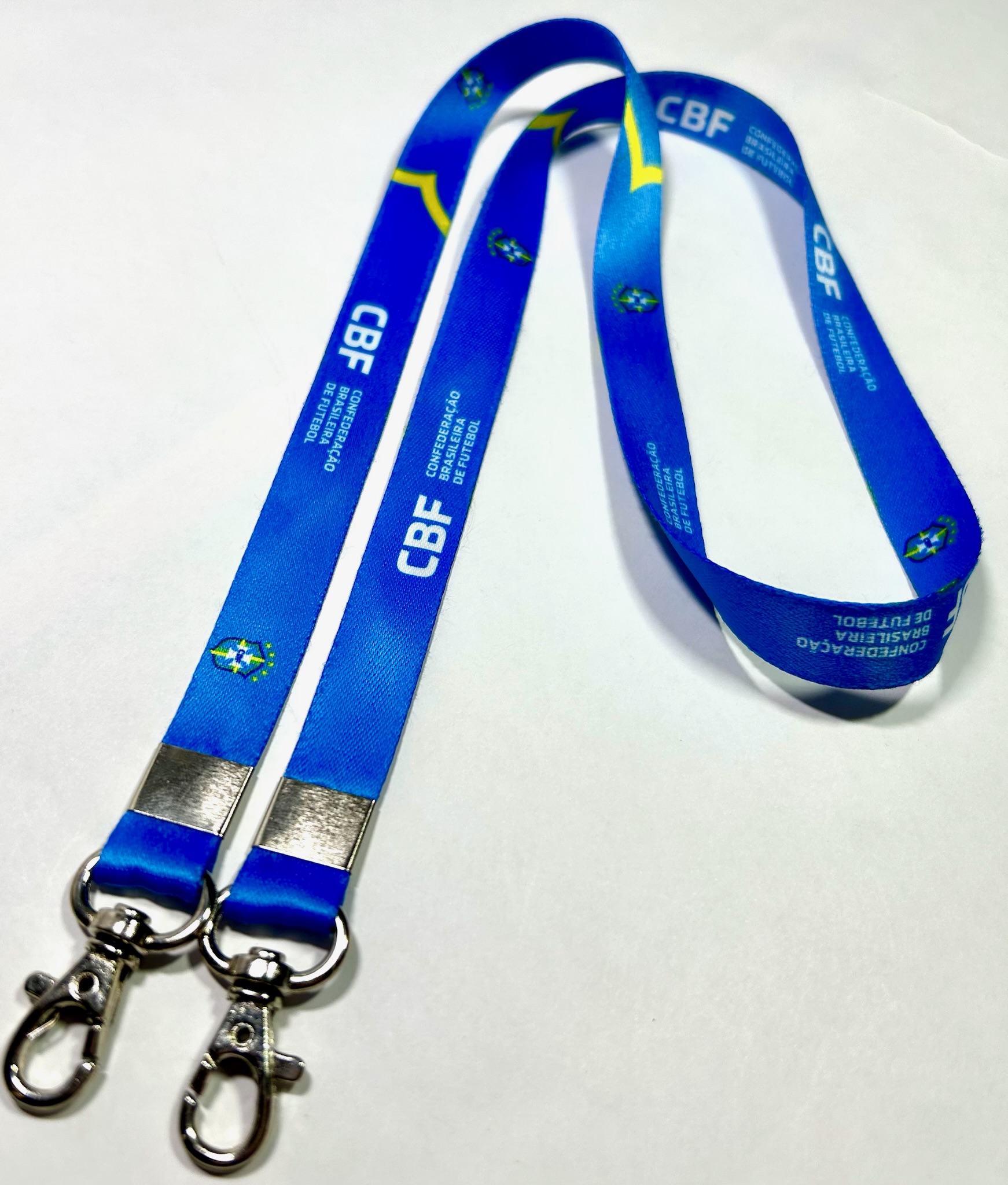 Cordão para crachá atacado - Mondri Crachás e Cordão Personalizado
